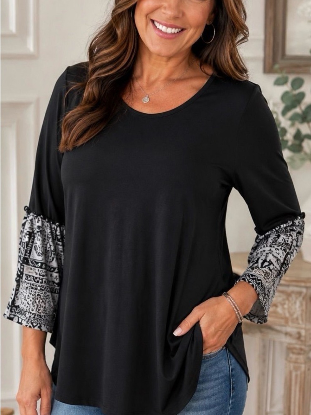 Black Mixed-Print Sleeve Women's Top